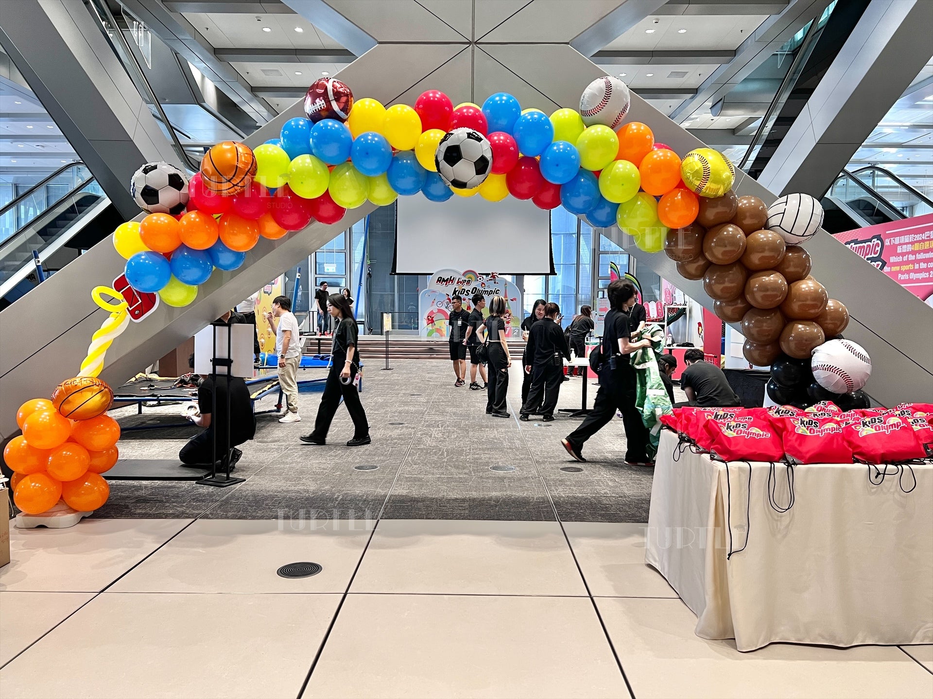 氣球拱門 Balloon Arch B | TURTLE Studio