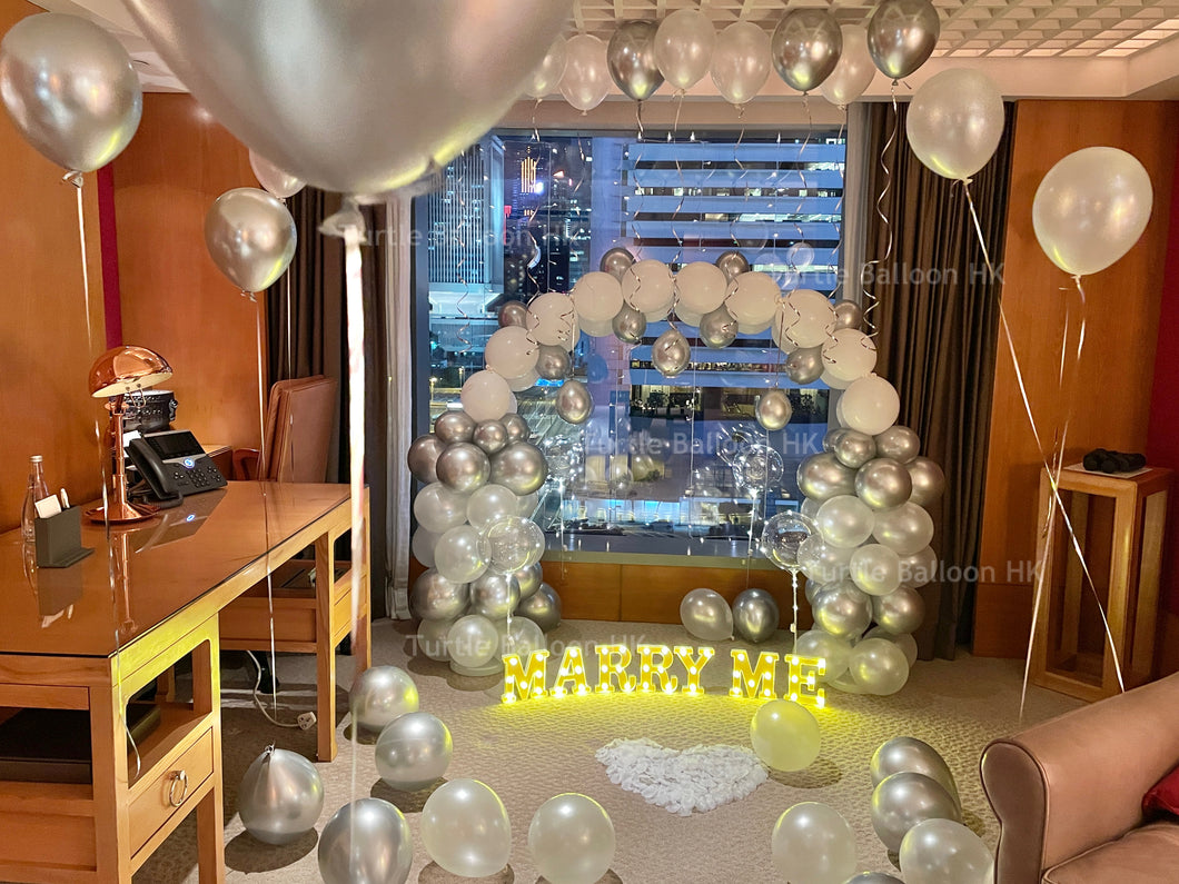 銀白小拱門求婚佈置 - Turtle Balloon HK